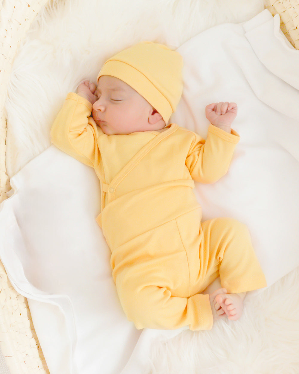 Set Bienvenido a Casa en color Amarillo Bebé - set de regalo para bebe