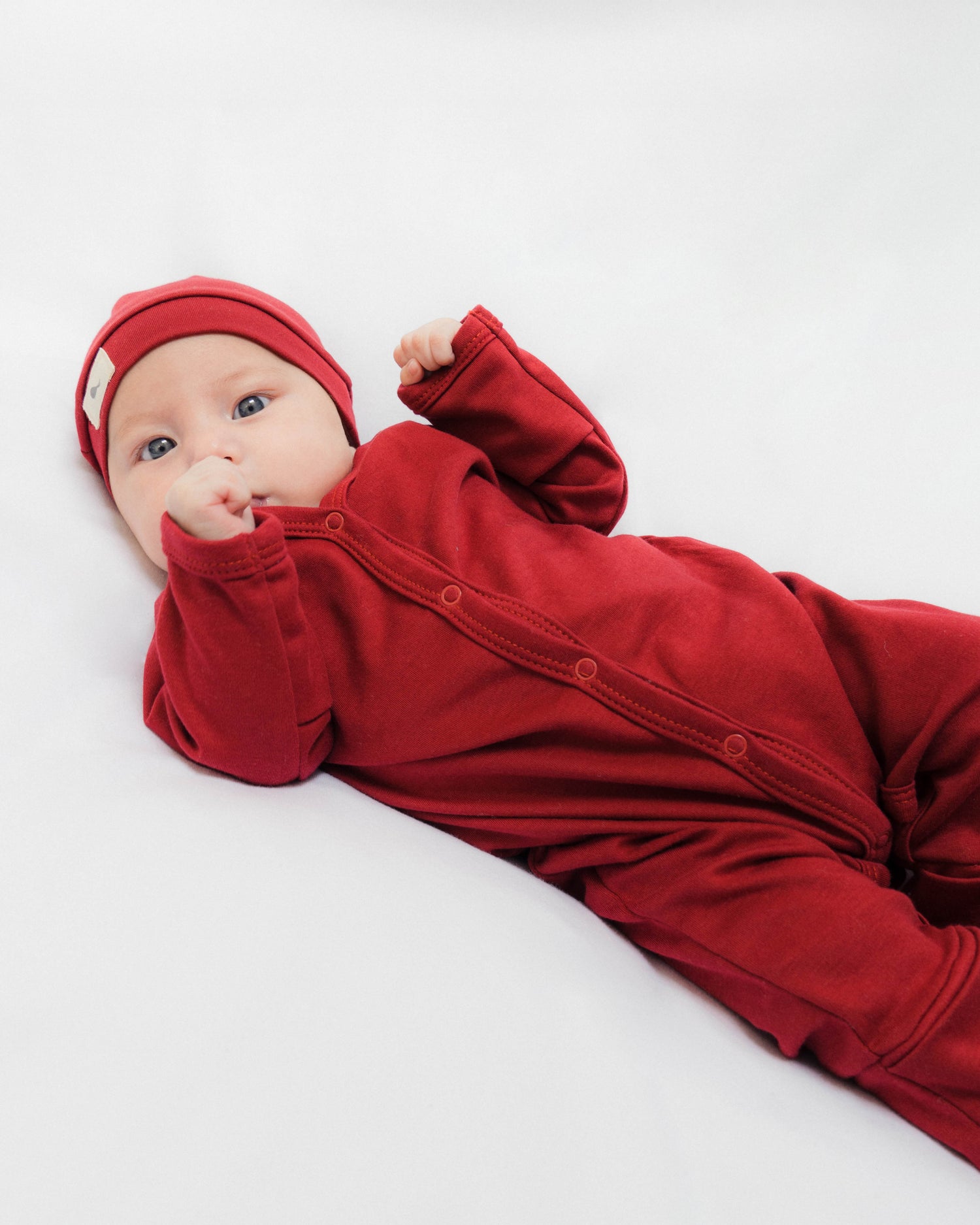 Set Esenciales en color Rojo Nochebuena set de regalo para bebe