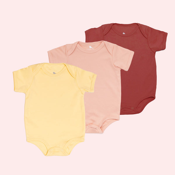 Set de Tres Pañaleros color Amarillo Bebé - Rosa Nube - Rojo Arcilla - Mae & Mini