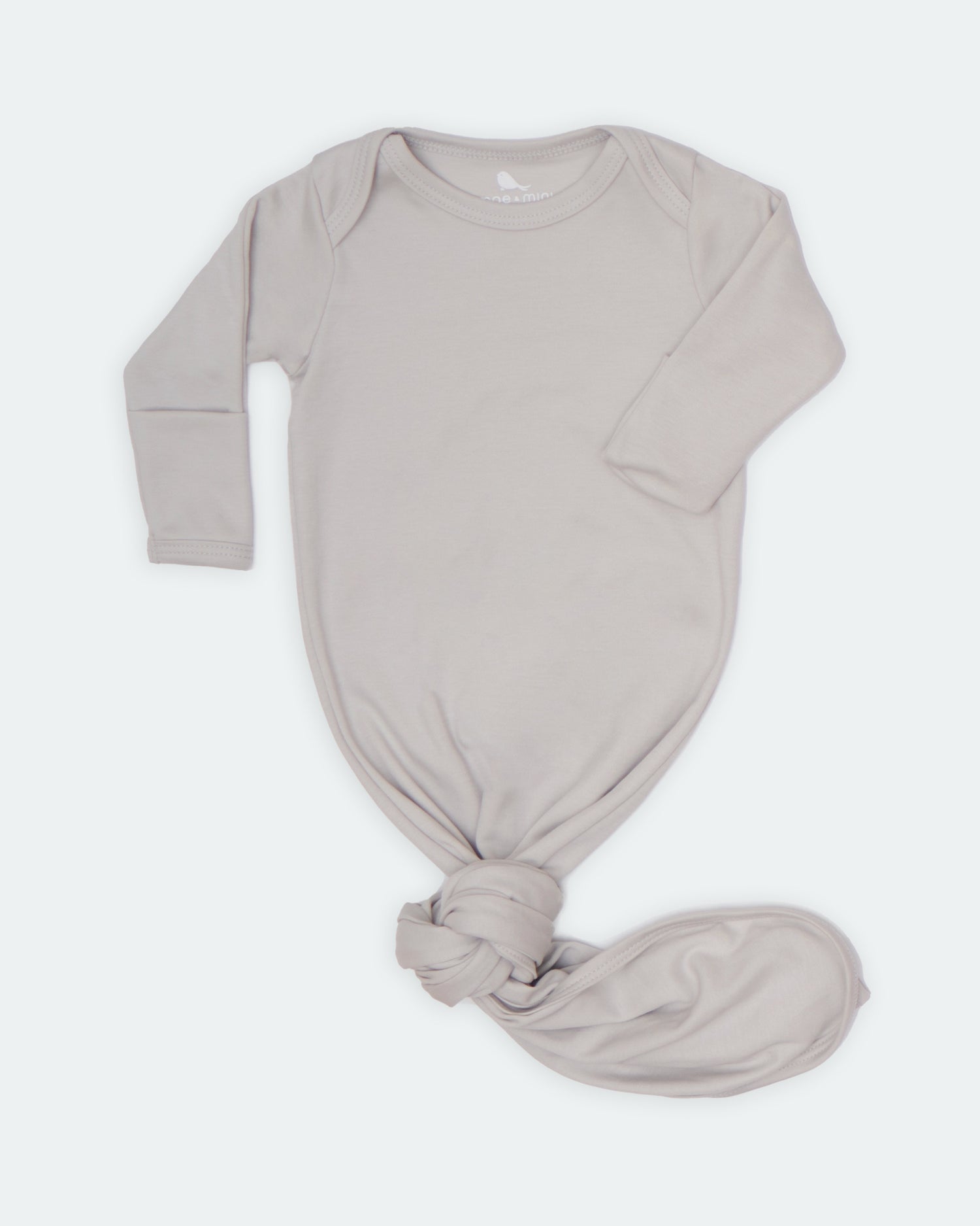 Pijama Nudo en color Gris Perla